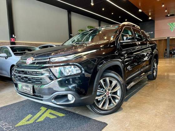 FIAT TORO 2.0 16V TURBO DIESEL VOLCANO 4WD AT9